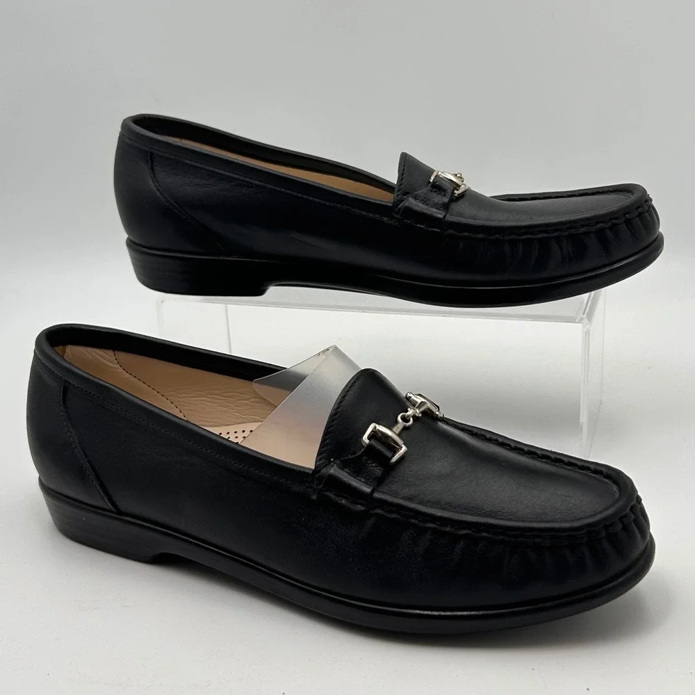 SAS Bit Loafers Women 9 Black Leather Silver Hardware Comfort Officecore